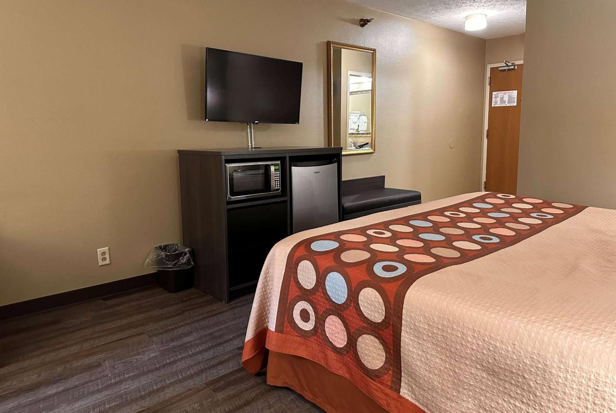 Hotel Super 8 By Wyndham Bellefontaine Zewnętrze zdjęcie