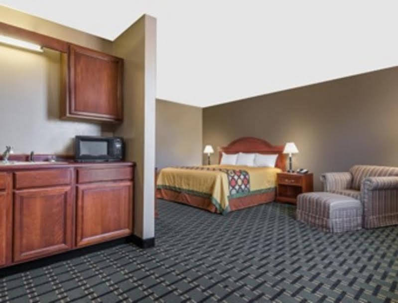 Hotel Super 8 By Wyndham Bellefontaine Zewnętrze zdjęcie
